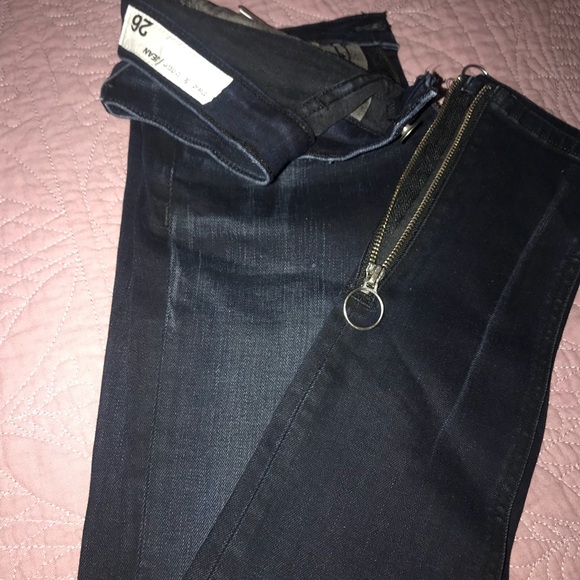 Jeans - Picture 2 of 2